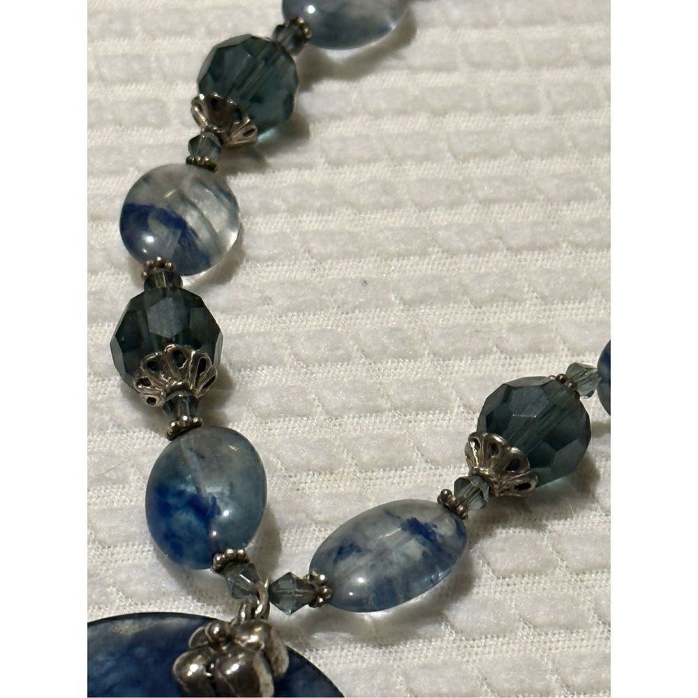 Beaded necklace - Picture 5 of 7